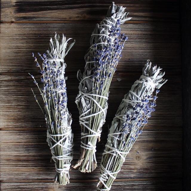 
            
                Load image into Gallery viewer, White Sage &amp;amp; Lavender Smudge Stick
            
        